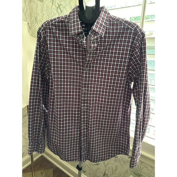 GAP PLAID TARTAN BUTTON DOWN SHIRT Mens LARGE Classic Fit Red Blue 100% Cotton - Picture 1 of 4